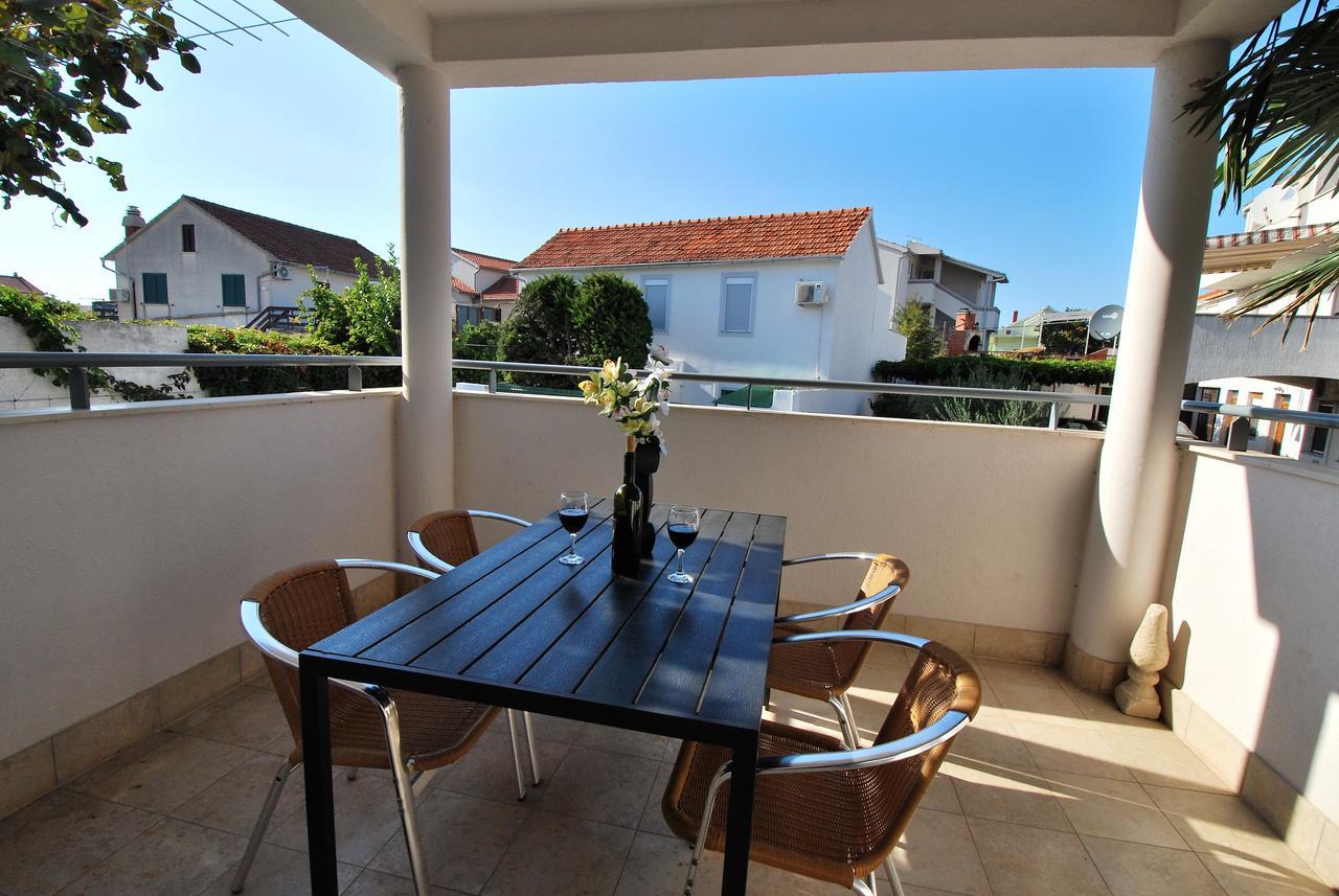 Nautica Apartments Betina  Exterior foto