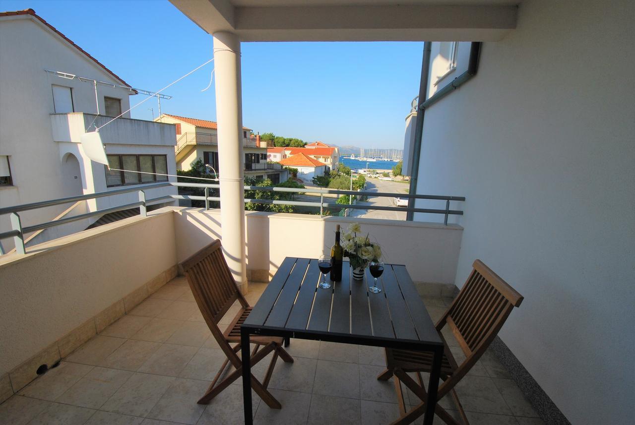 Nautica Apartments Betina  Exterior foto