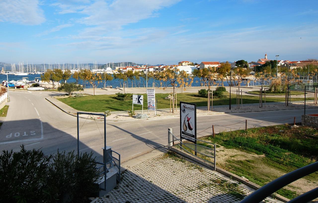 Nautica Apartments Betina  Exterior foto